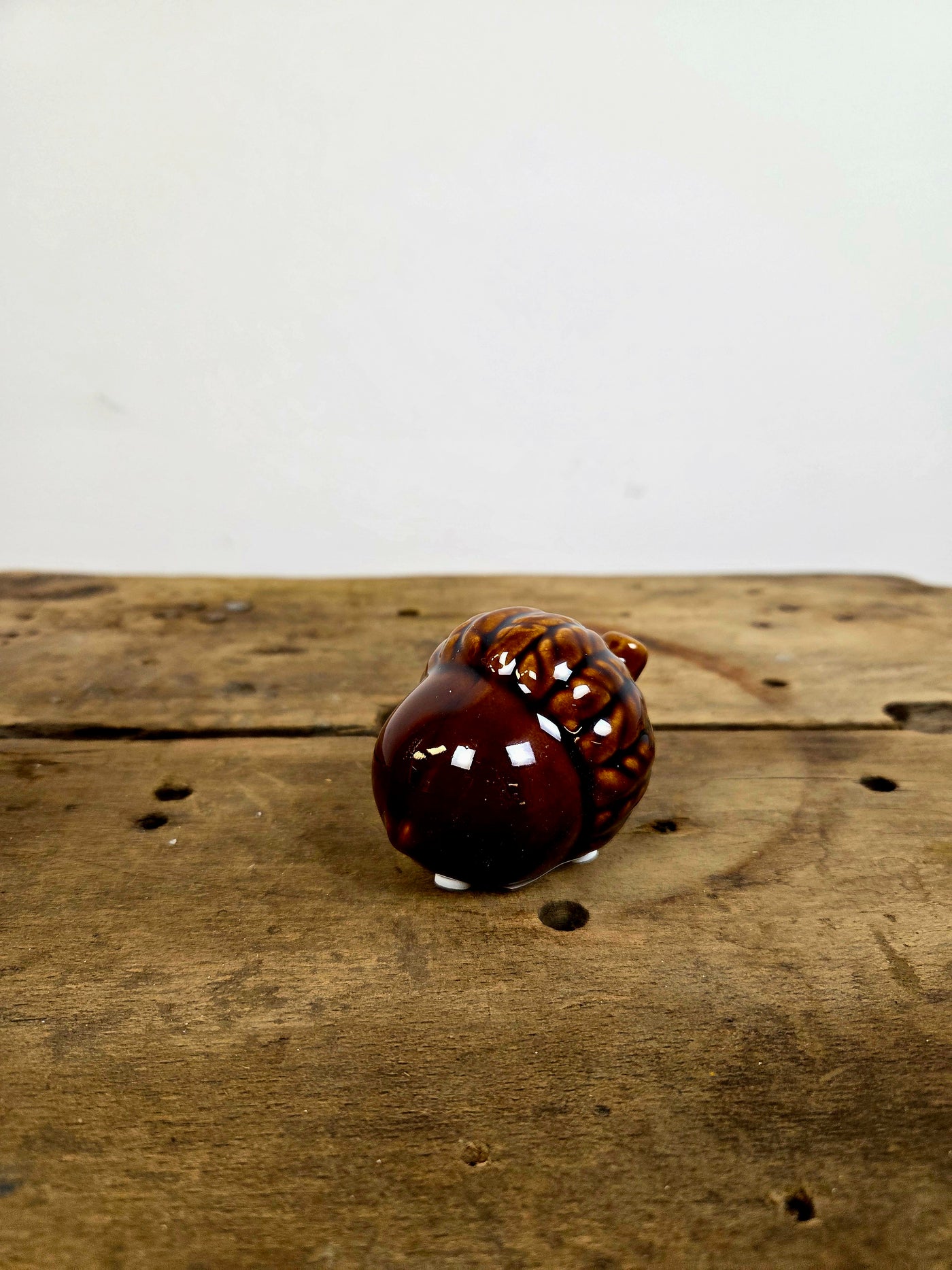 Dekorations Agern, Keramisk