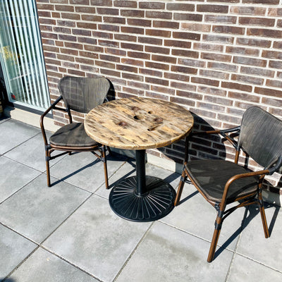 Cafébord af Kabeltromle på Fenris Stel