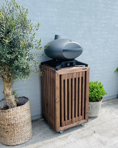 Altan Grillbord med Gasflaskeskjuler | Brunbejdset